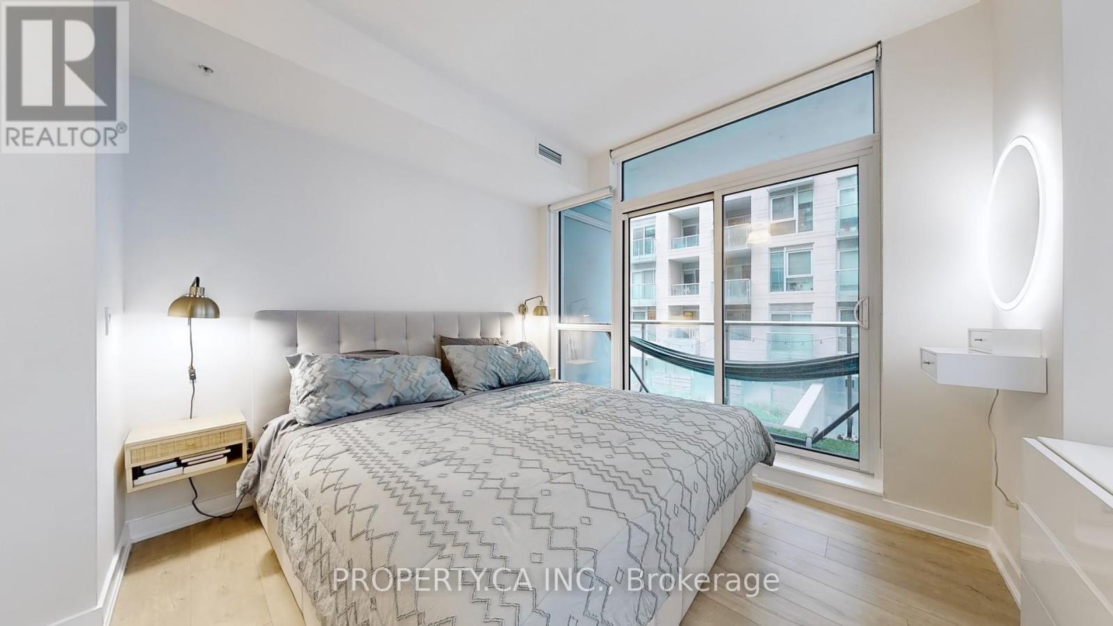 311 - 30 Nelson Street, Toronto (Waterfront Communities), Ontario  M5V 0H5 - Photo 14 - C12802666