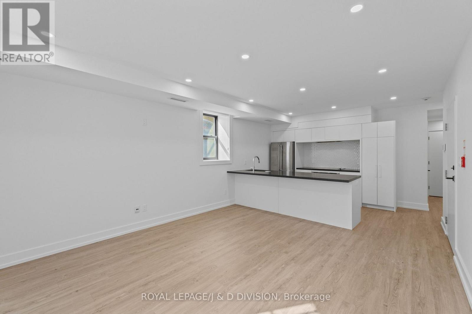 1 - 314 Lonsdale Road, Toronto, Ontario  M4V 1X4 - Photo 5 - C12802748