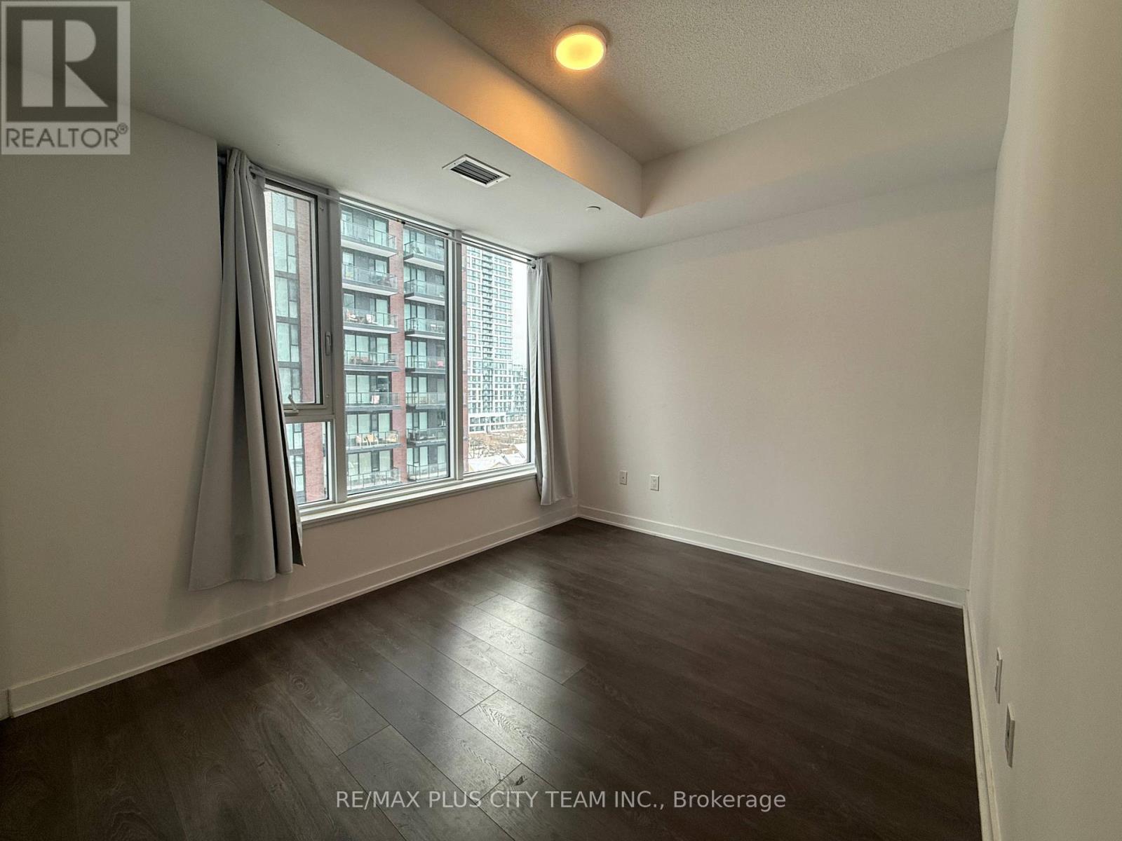 723 - 35 Tubman Avenue, Toronto, Ontario  M5A 0T1 - Photo 8 - C12802768