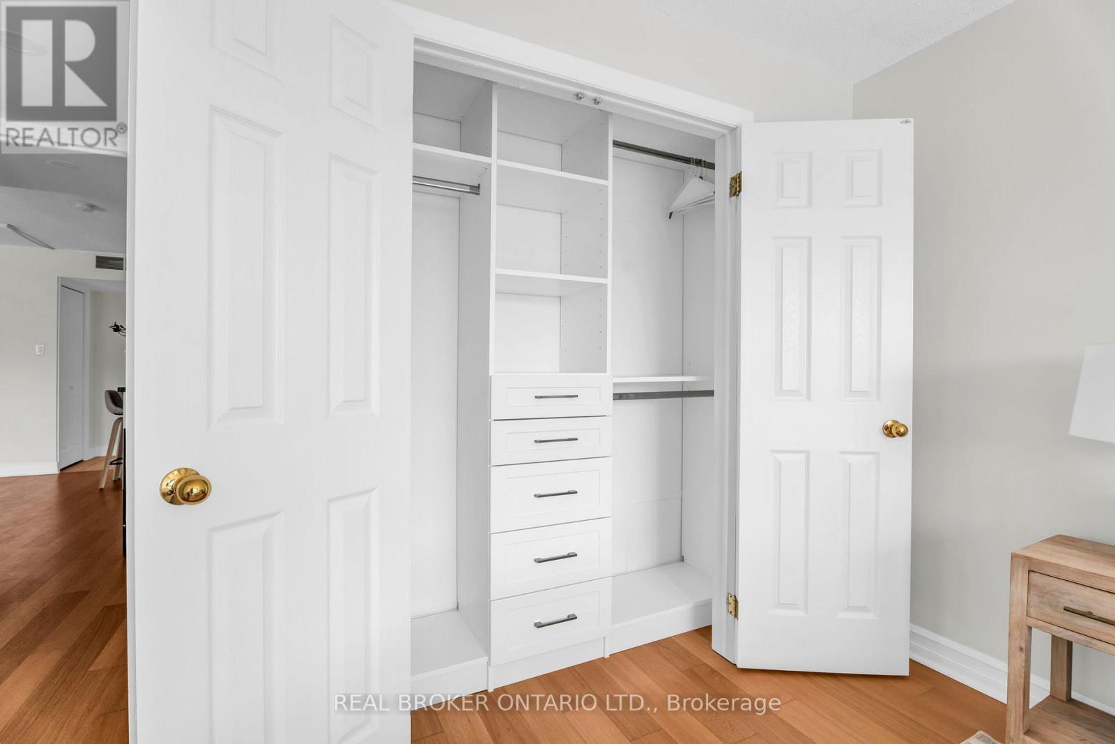 820 - 65 Scadding Avenue, Toronto, Ontario  M5A 4L1 - Photo 15 - C12802772