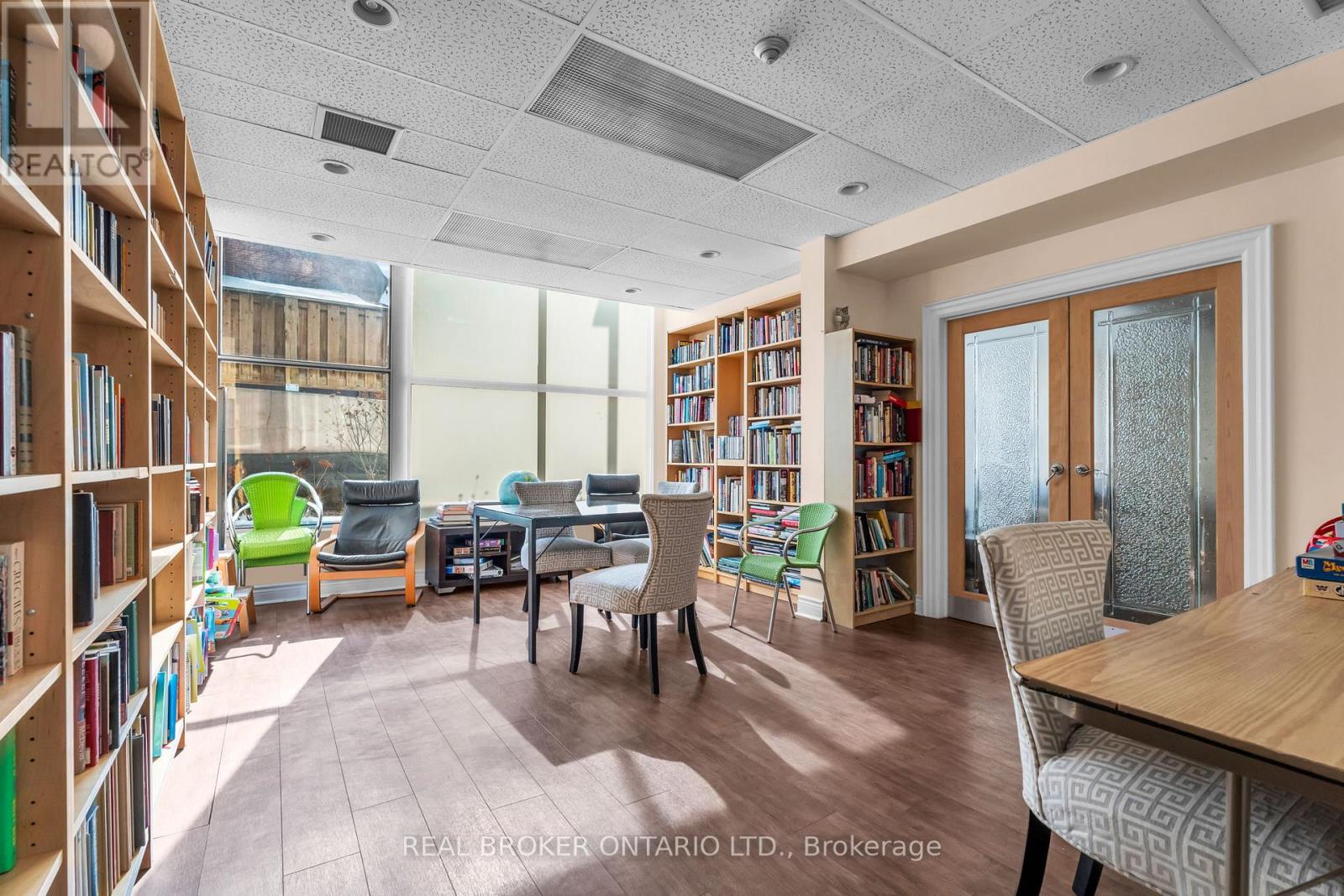 820 - 65 Scadding Avenue, Toronto, Ontario  M5A 4L1 - Photo 22 - C12802772