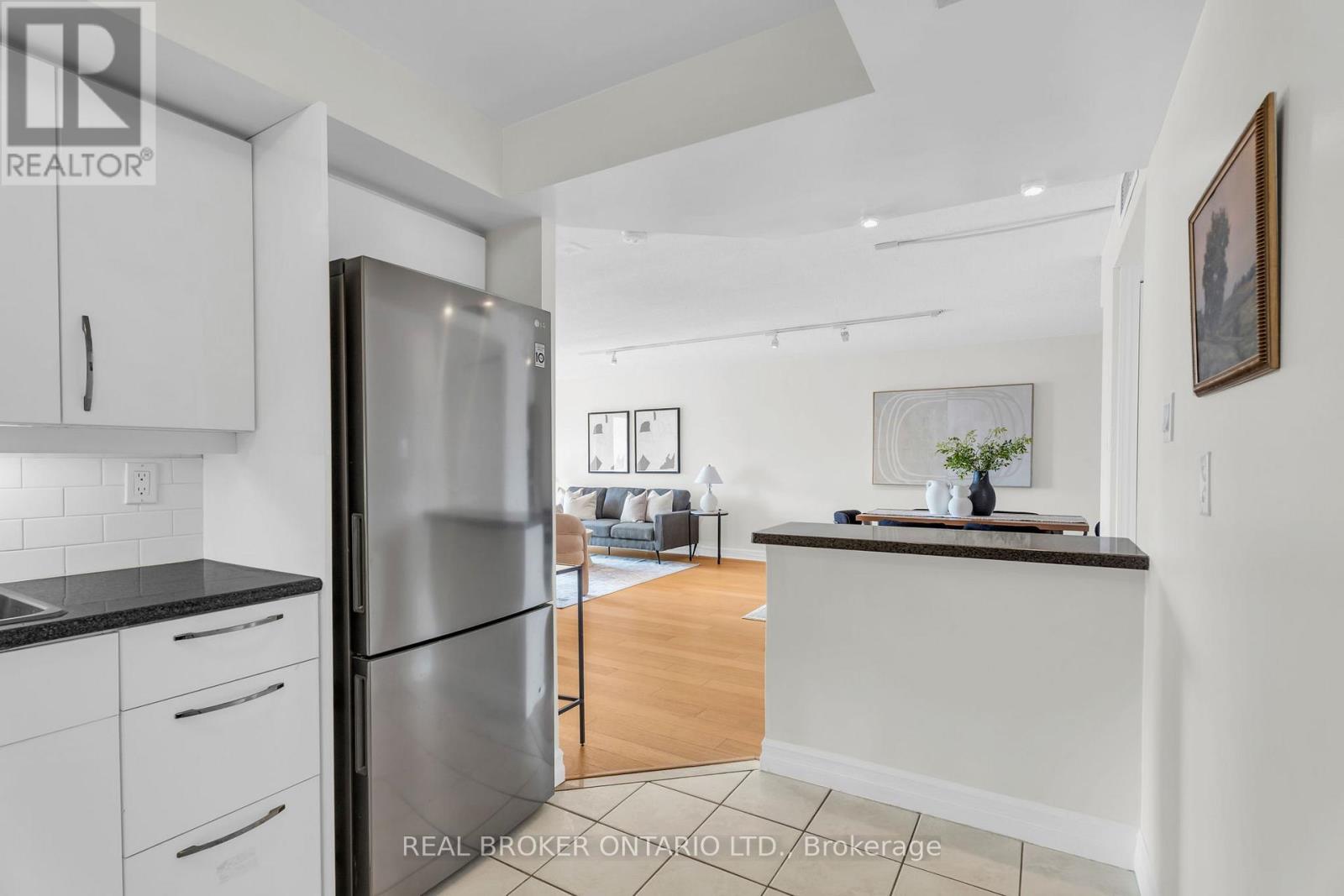 820 - 65 Scadding Avenue, Toronto, Ontario  M5A 4L1 - Photo 7 - C12802772