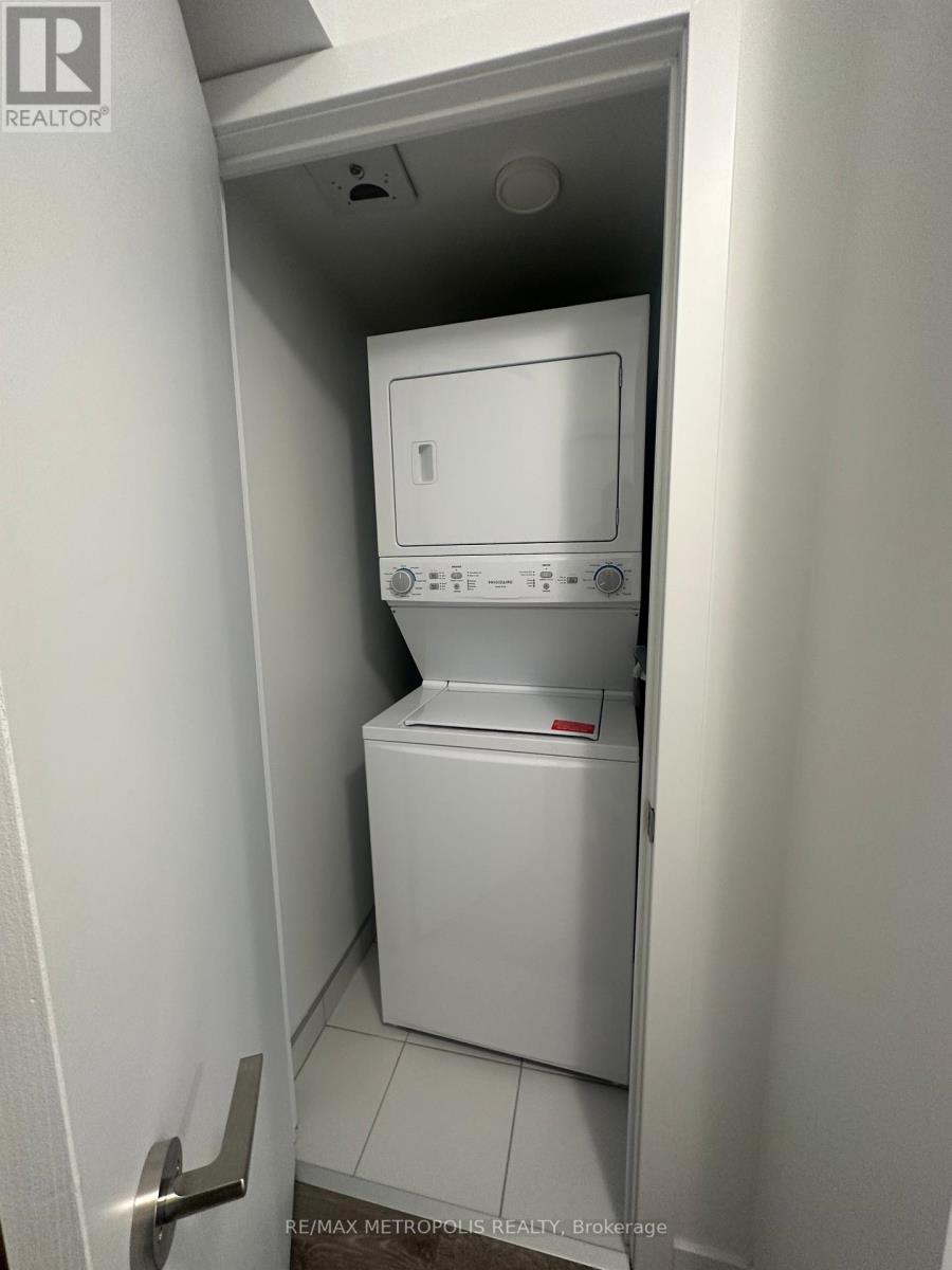 206 - 1455 Celebration Drive, Pickering, Ontario  L1W 0C3 - Photo 12 - E12802664