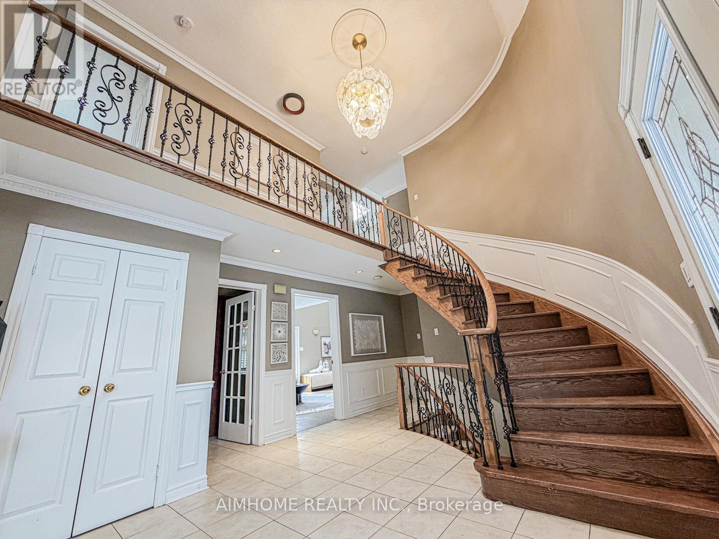 30 Ritter Crescent E, Markham, Ontario  L3R 4K5 - Photo 4 - N12802684