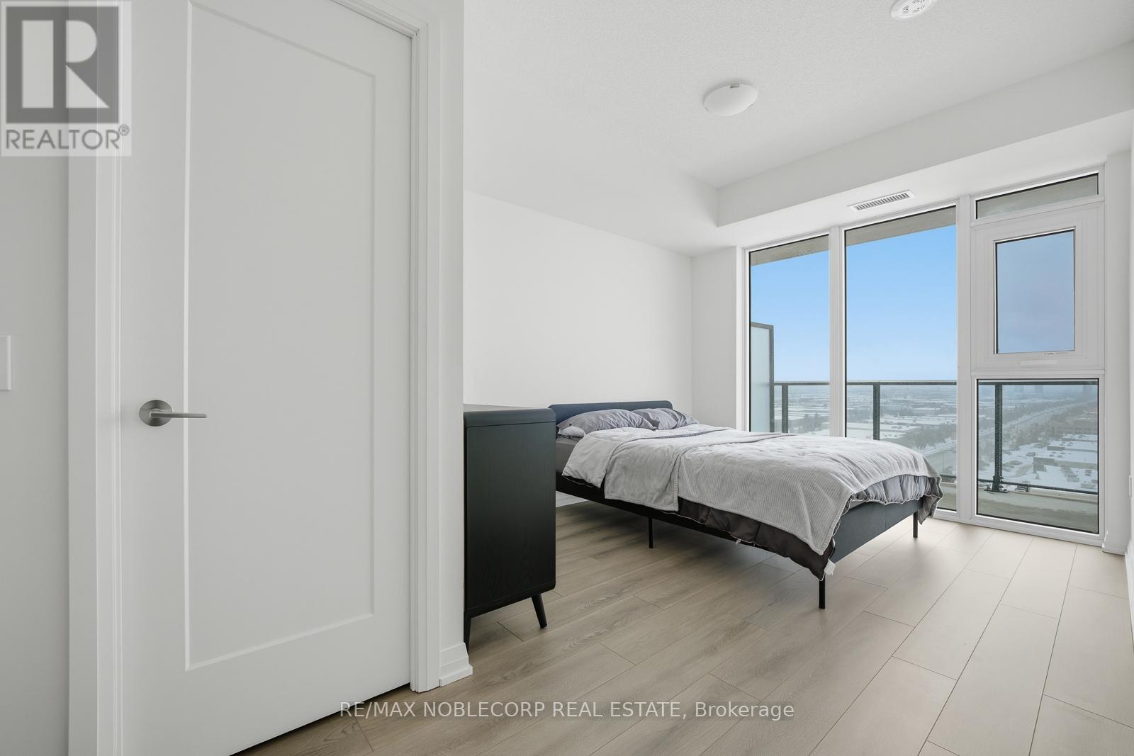 1414 - 8960 Jane Street, Vaughan, Ontario  L4K 0N9 - Photo 7 - N12802694