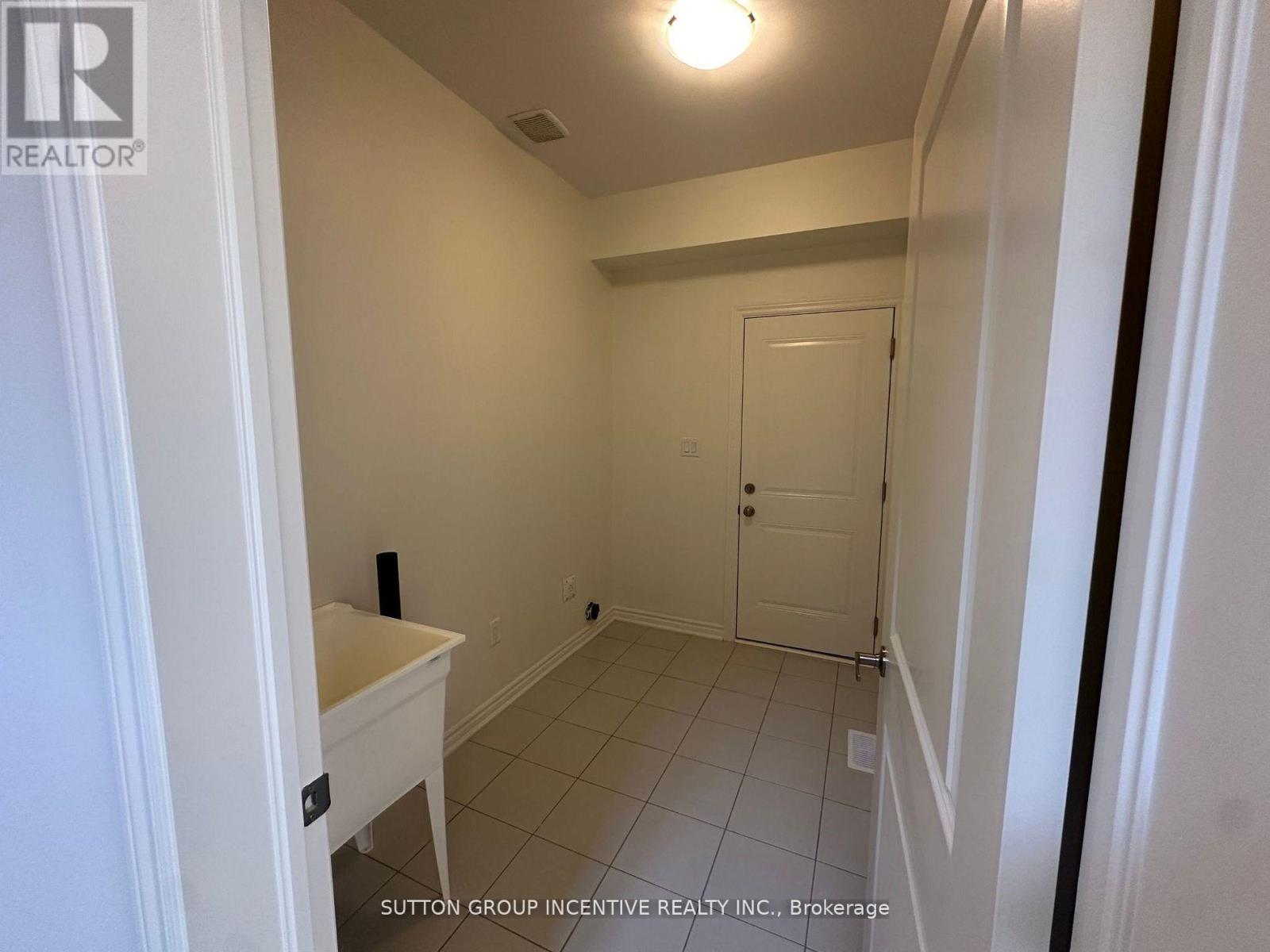 231 Prescott Drive, Clearview (Stayner), Ontario L0M 1S0 - Photo 16 - S12802710