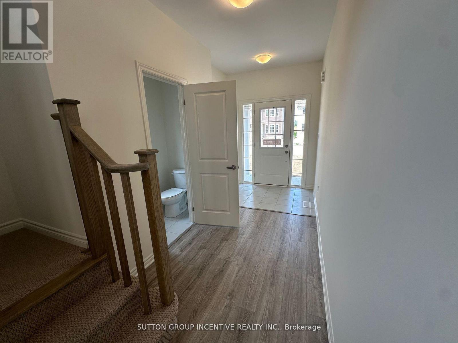 231 Prescott Drive, Clearview (Stayner), Ontario L0M 1S0 - Photo 3 - S12802710