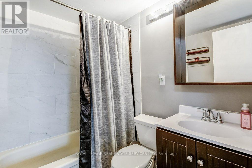 601 - 212 Kerr Street, Oakville, Ontario  L6K 3B1 - Photo 30 - W12802422