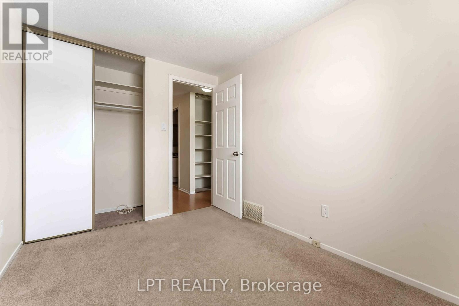 51 - 122 Clarkson Crescent, Ottawa, Ontario  K2L 3E2 - Photo 14 - X12605708