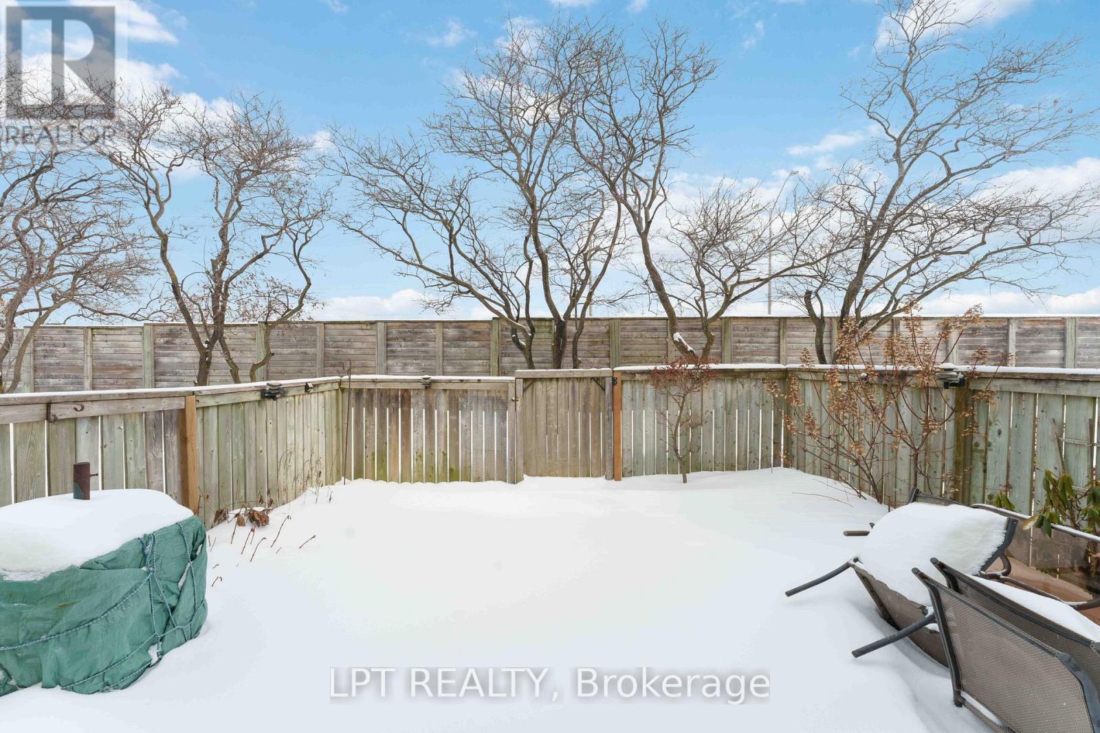 51 - 122 Clarkson Crescent, Ottawa, Ontario  K2L 3E2 - Photo 21 - X12605708