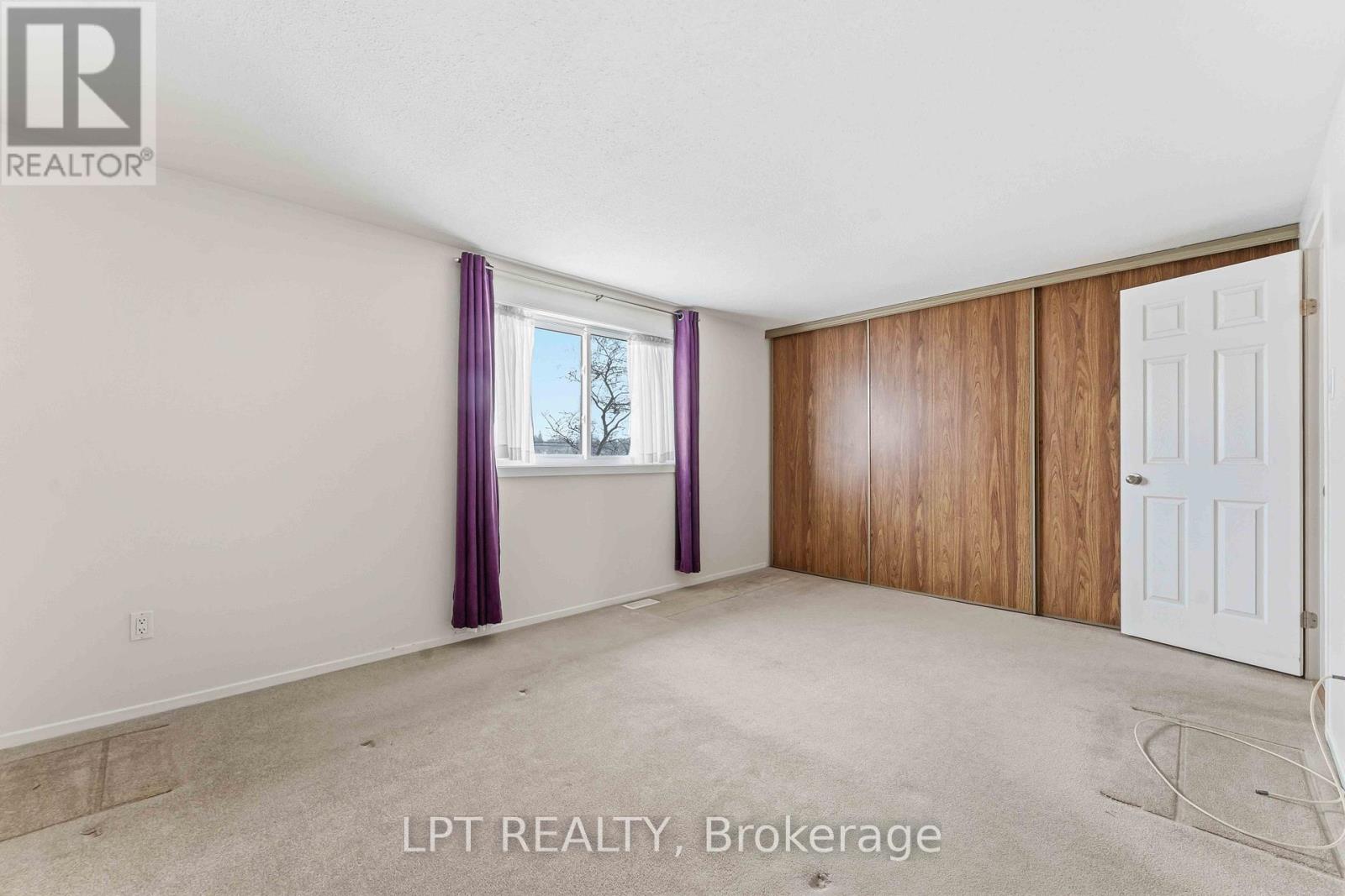 51 - 122 Clarkson Crescent, Ottawa, Ontario  K2L 3E2 - Photo 8 - X12605708