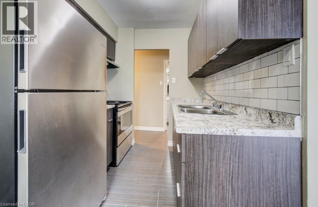 151 Marconi Boulevard Unit# 9, London, Ontario  N5V 1A6 - Photo 11 - 40795109