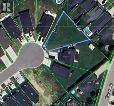 MLS# 26003527: 33 Champlain COURT, Chatham, Canada