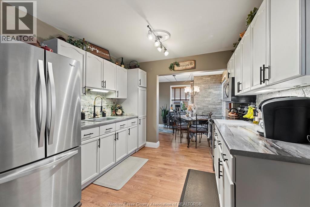 1845 Central, Windsor, Ontario N8W 4M6 - Photo 10 - 26003568