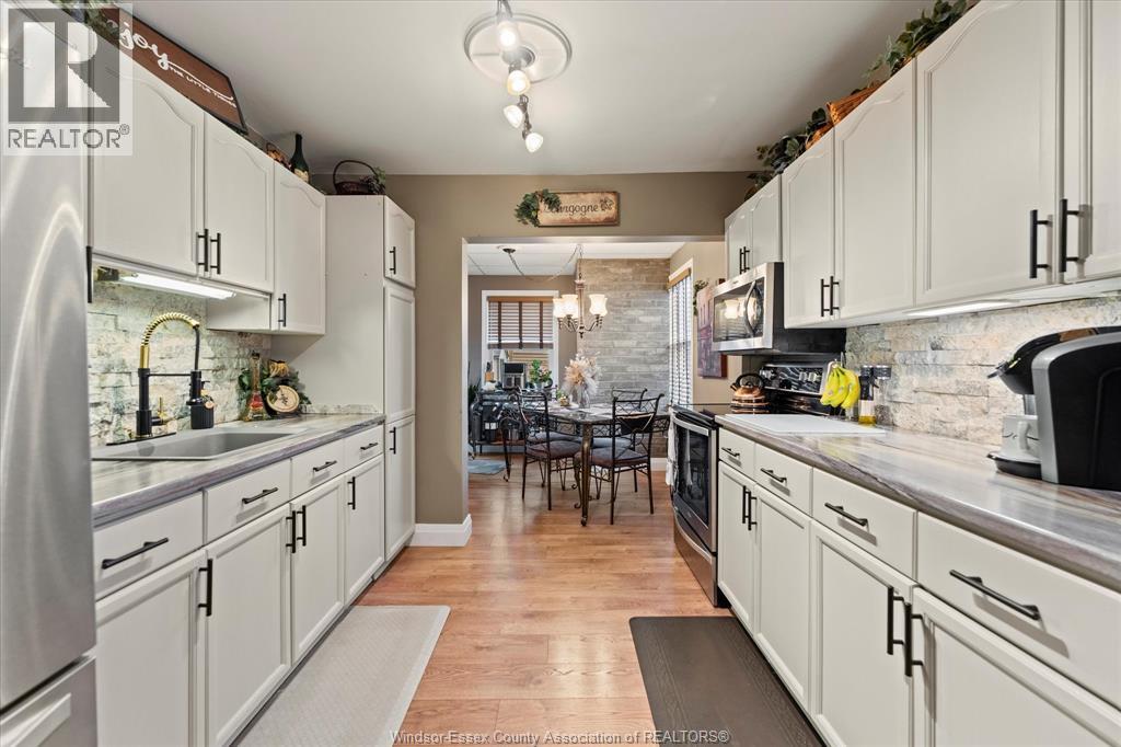 1845 Central, Windsor, Ontario N8W 4M6 - Photo 11 - 26003568