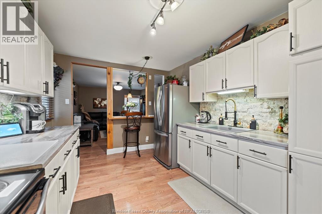 1845 Central, Windsor, Ontario N8W 4M6 - Photo 13 - 26003568