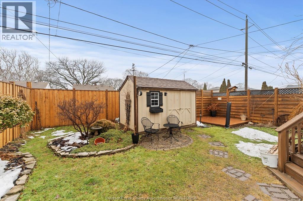1845 Central, Windsor, Ontario N8W 4M6 - Photo 27 - 26003568