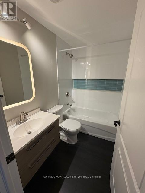 68 - 215 Mississauga Valley Boulevard, Mississauga, Ontario  L5A 1Y7 - Photo 21 - W12534428