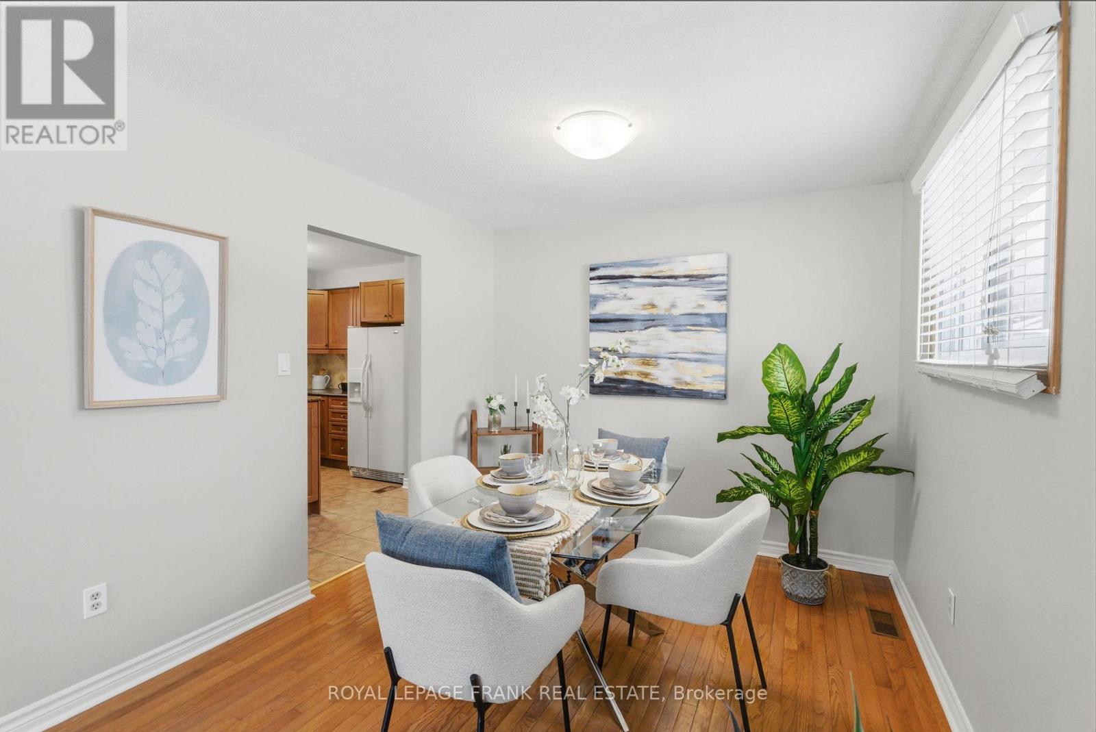 102 Turnberry Crescent, Clarington, Ontario  L1E 1A8 - Photo 7 - E12802778