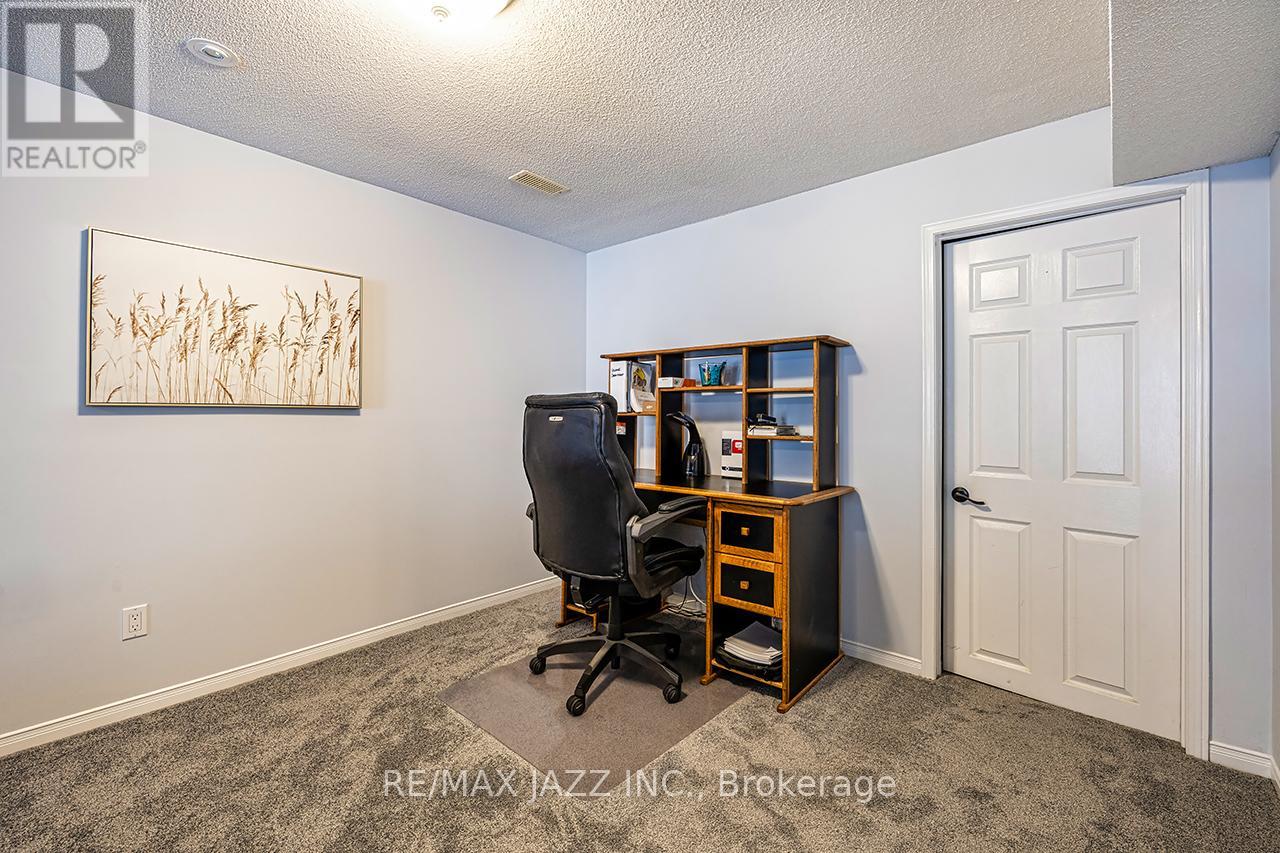 78 Bonnycastle Drive, Clarington, Ontario  L1C 4S9 - Photo 40 - E12802886