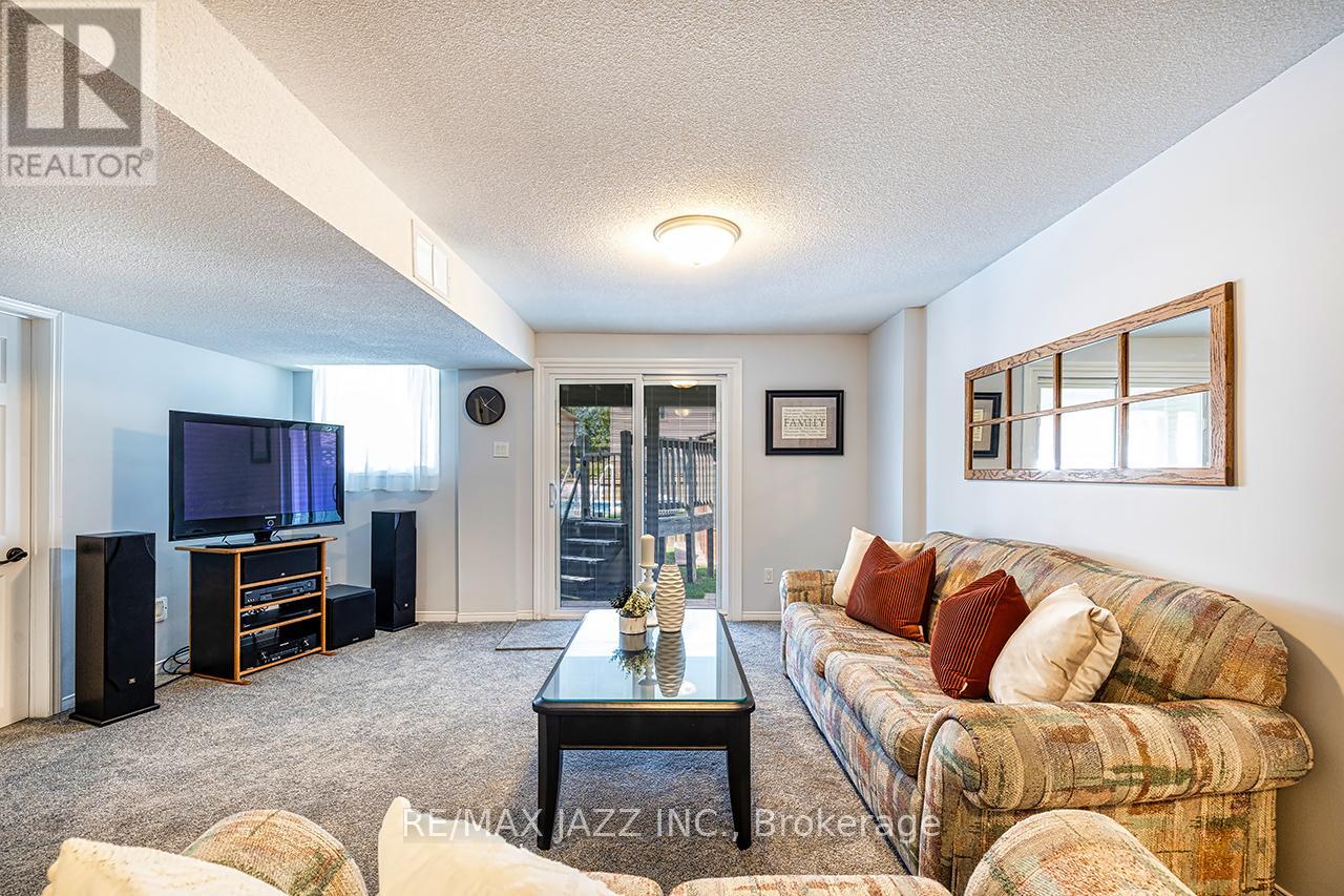 78 Bonnycastle Drive, Clarington, Ontario  L1C 4S9 - Photo 41 - E12802886