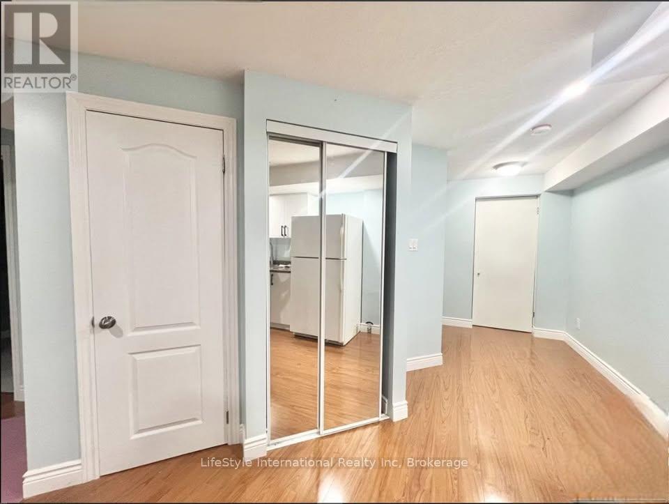 Lower - 59 Marsh Crescent, Guelph, Ontario  N1L 1L4 - Photo 2 - X12802826