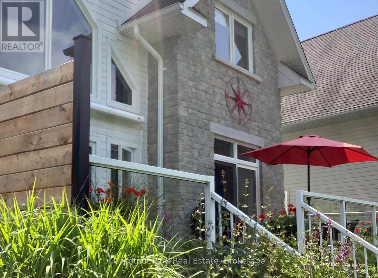 28 - 8 William James Court, Dysart Et Al, Ontario K0M 1S0 - Photo 2 - X12802878