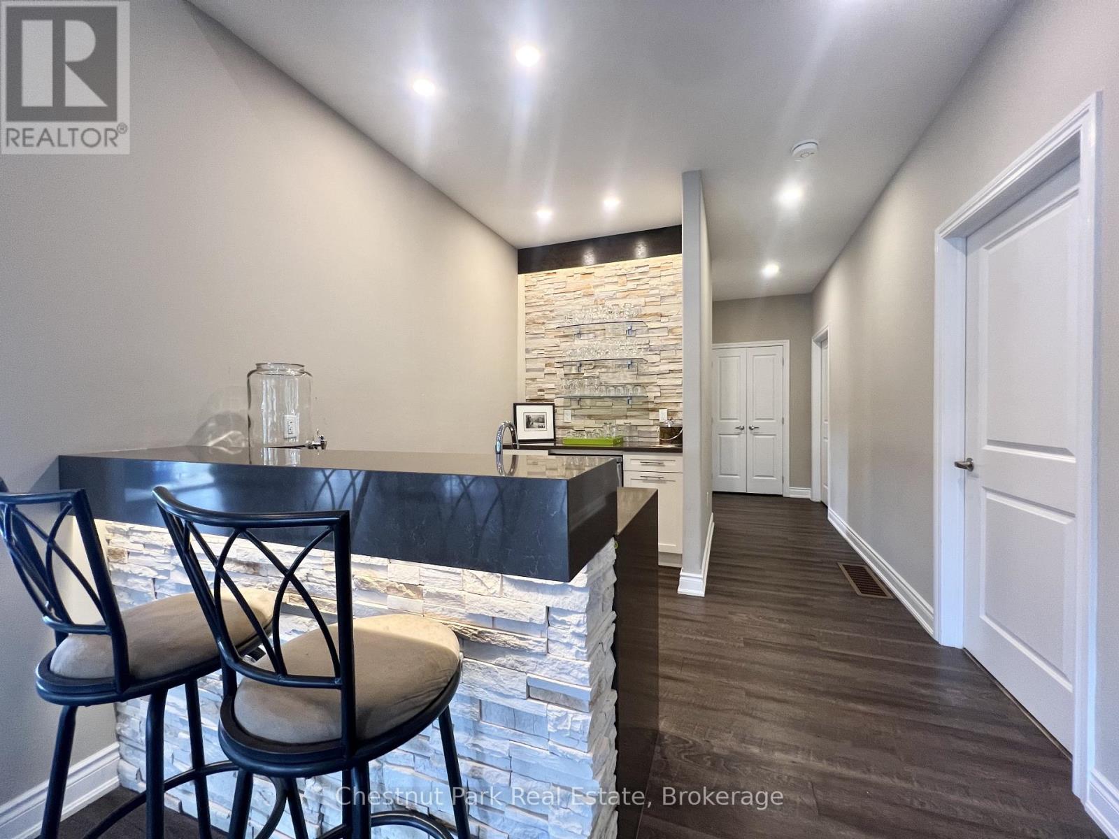 28 - 8 William James Court, Dysart Et Al, Ontario K0M 1S0 - Photo 41 - X12802878