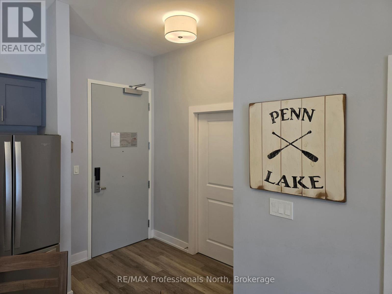 118 - 25 Pen Lake Point Road, Huntsville, Ontario  P1H 1A9 - Photo 3 - X12802926