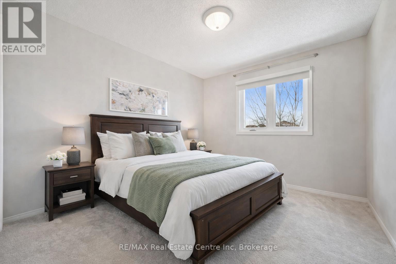 12 Eugene Drive, Guelph, Ontario  N1L 1P6 - Photo 11 - X12802980