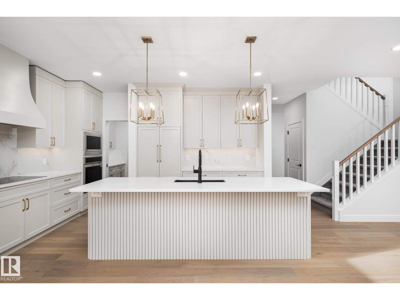 6884 Knox Loop Sw, Edmonton, Alberta  T6W 4R3 - Photo 2 - E4472982