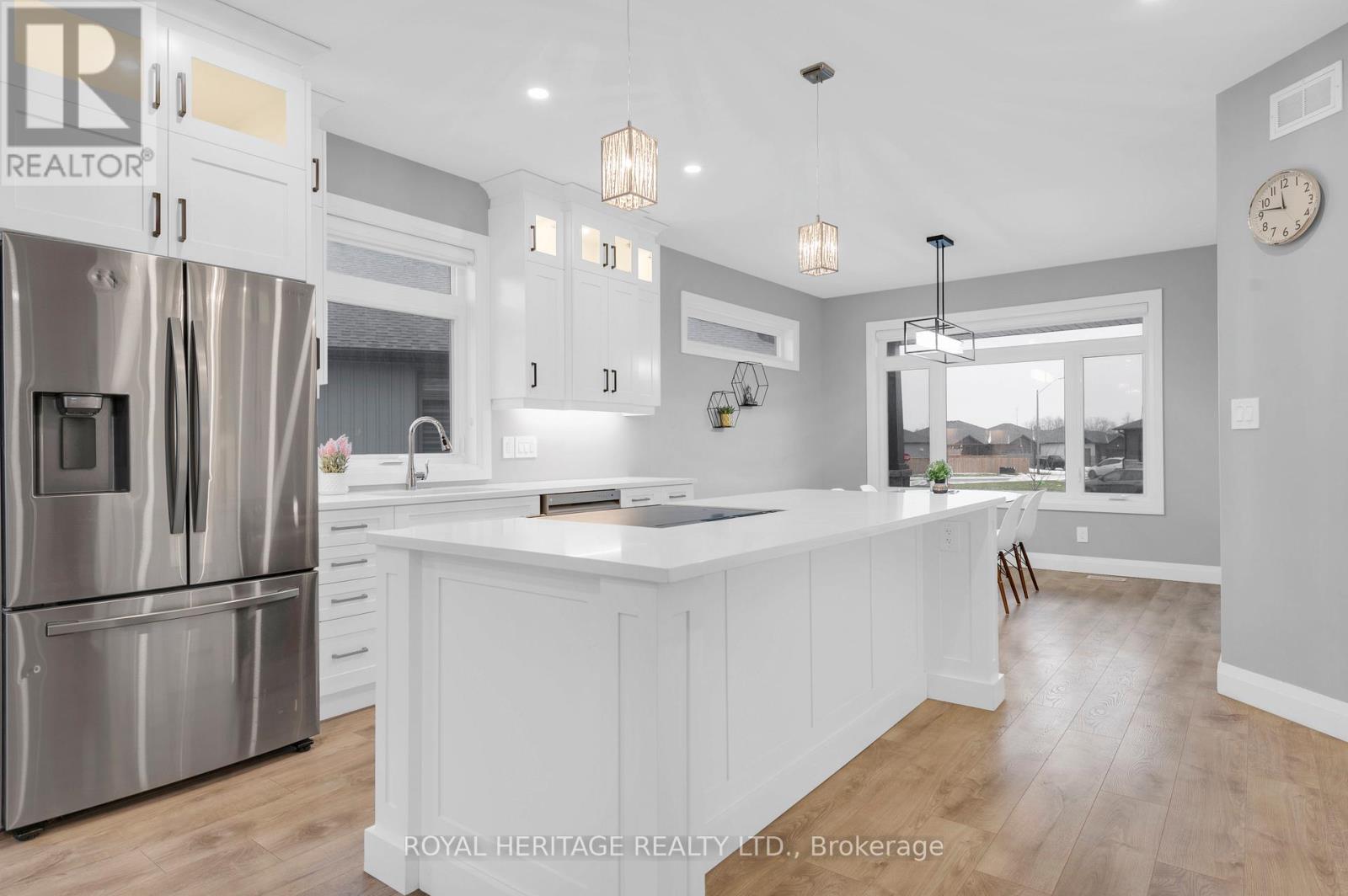 5 Schmidt Way, Quinte West (Murray Ward), Ontario  K8V 0L5 - Photo 11 - X12802860