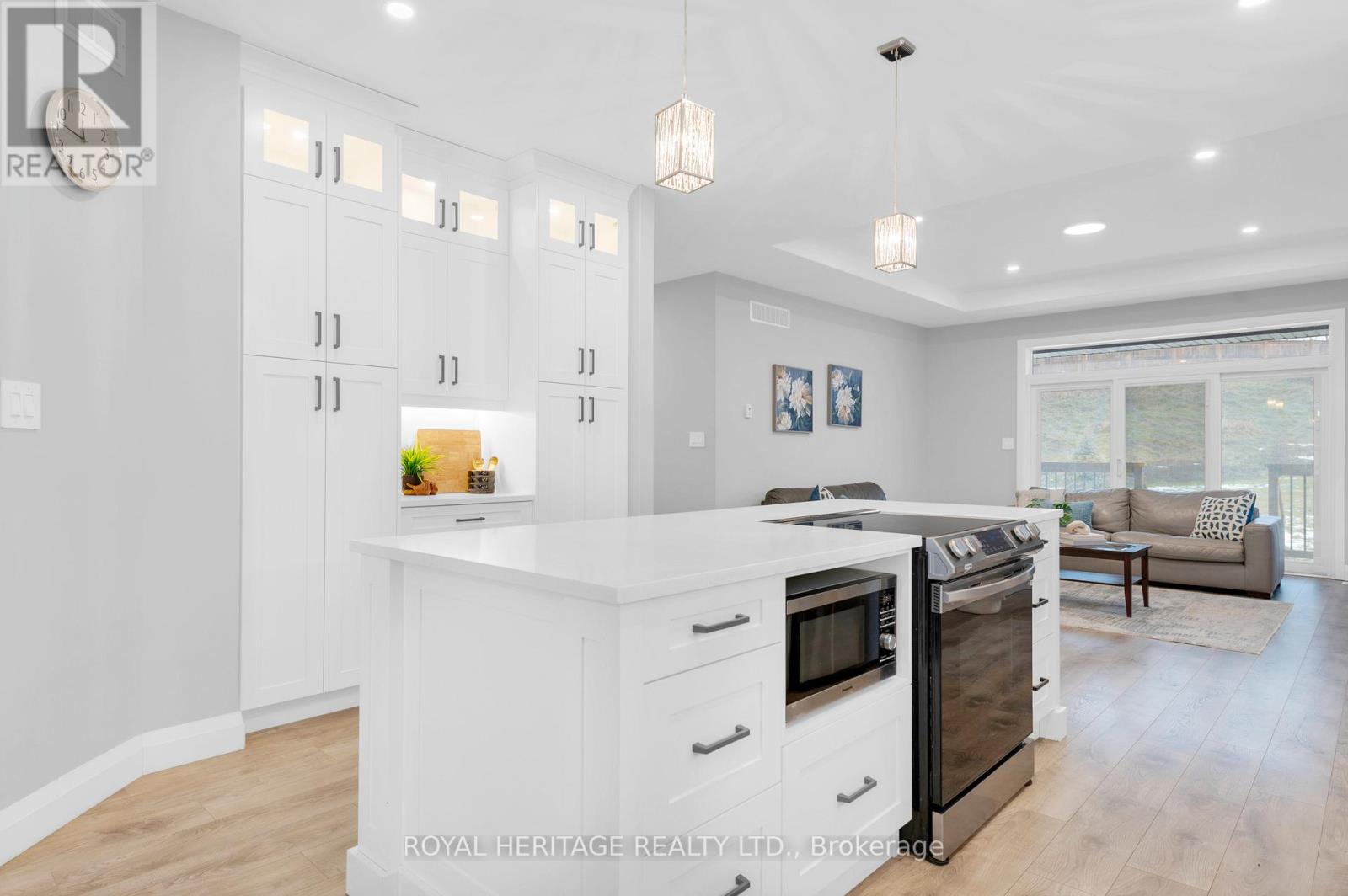 5 Schmidt Way, Quinte West (Murray Ward), Ontario  K8V 0L5 - Photo 9 - X12802860