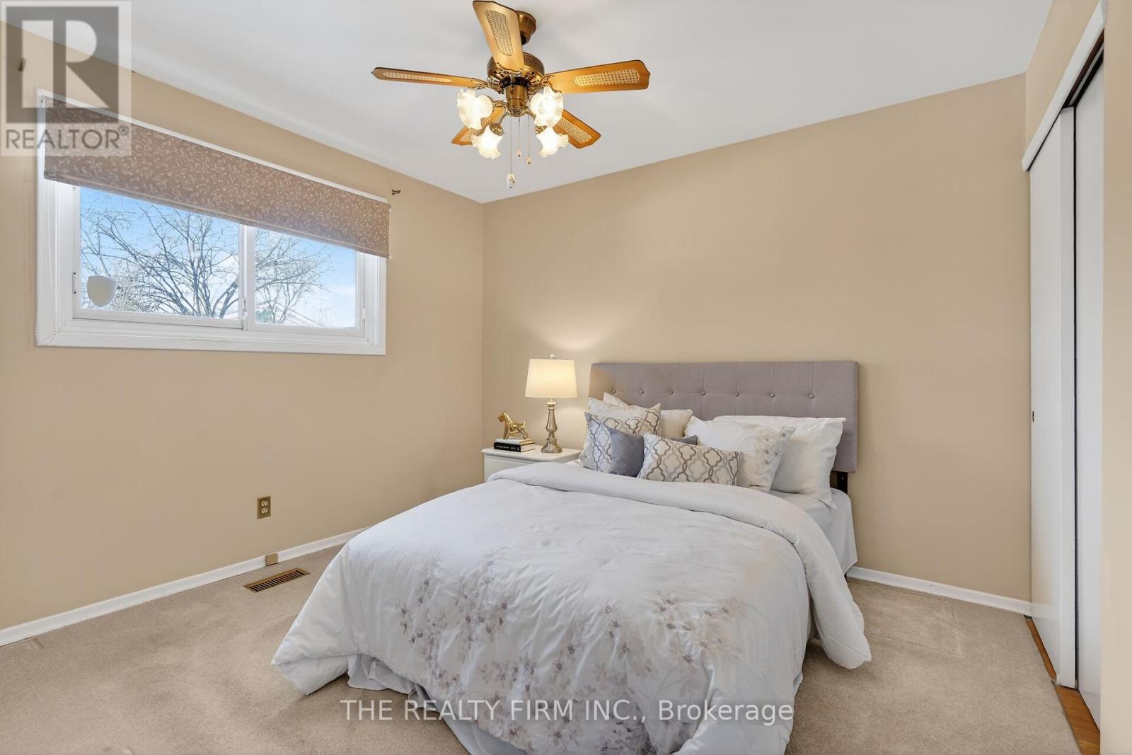 20 Harding Crescent, London South, Ontario  N6E 1G3 - Photo 12 - X12802822