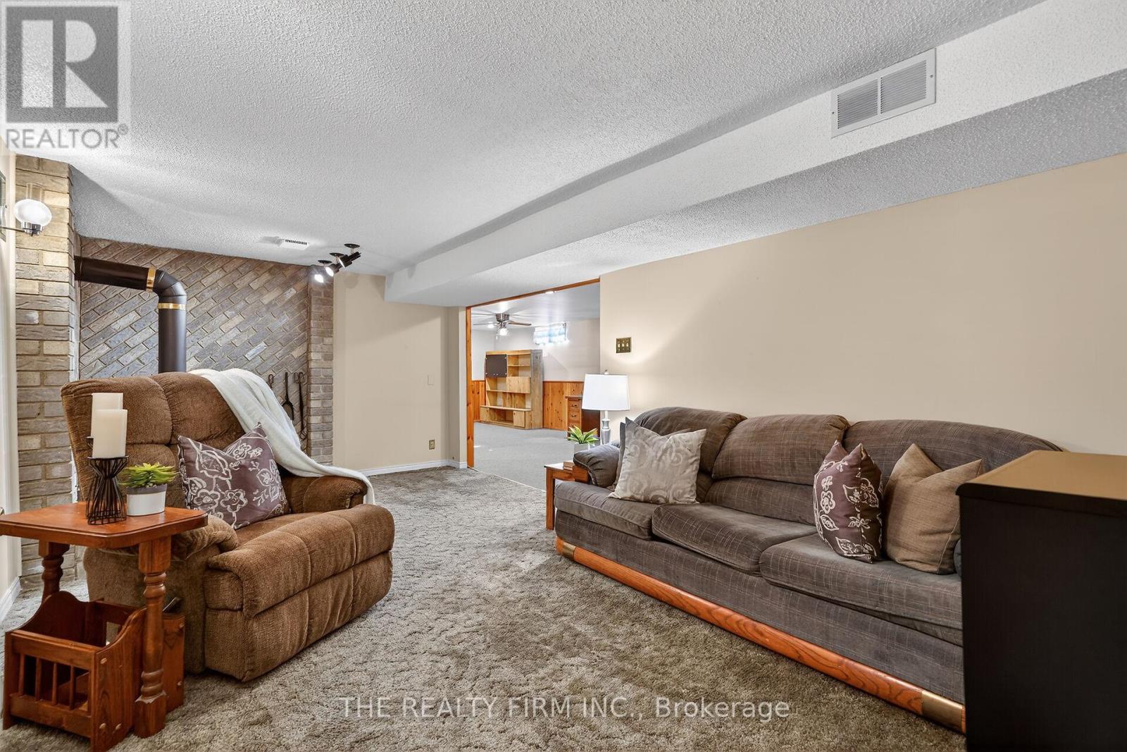 20 Harding Crescent, London South, Ontario  N6E 1G3 - Photo 18 - X12802822