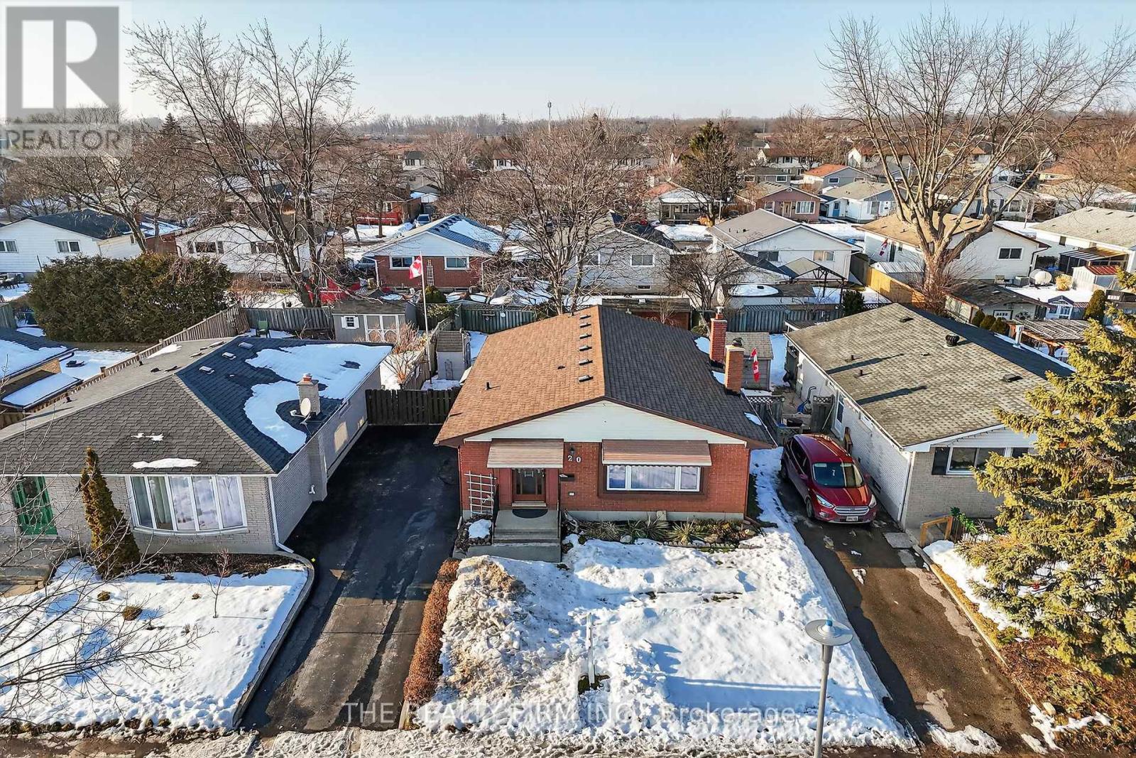 20 Harding Crescent, London South, Ontario  N6E 1G3 - Photo 33 - X12802822