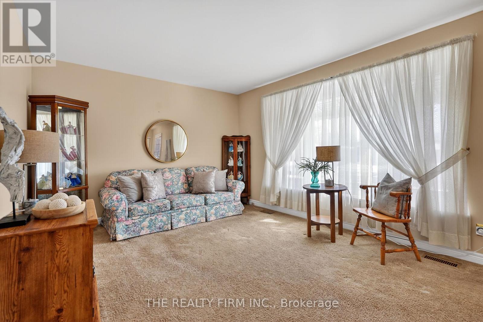 20 Harding Crescent, London South, Ontario  N6E 1G3 - Photo 5 - X12802822