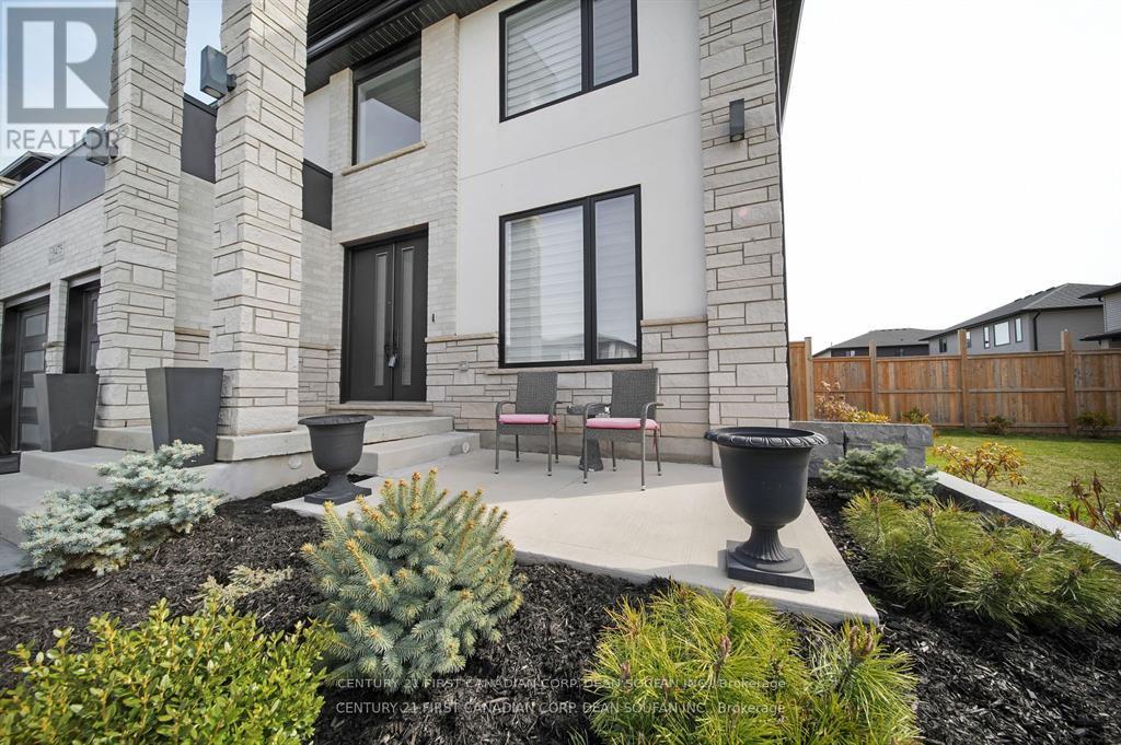 3475 Brushland Crescent, London South, Ontario  N6P 0H2 - Photo 2 - X12802952