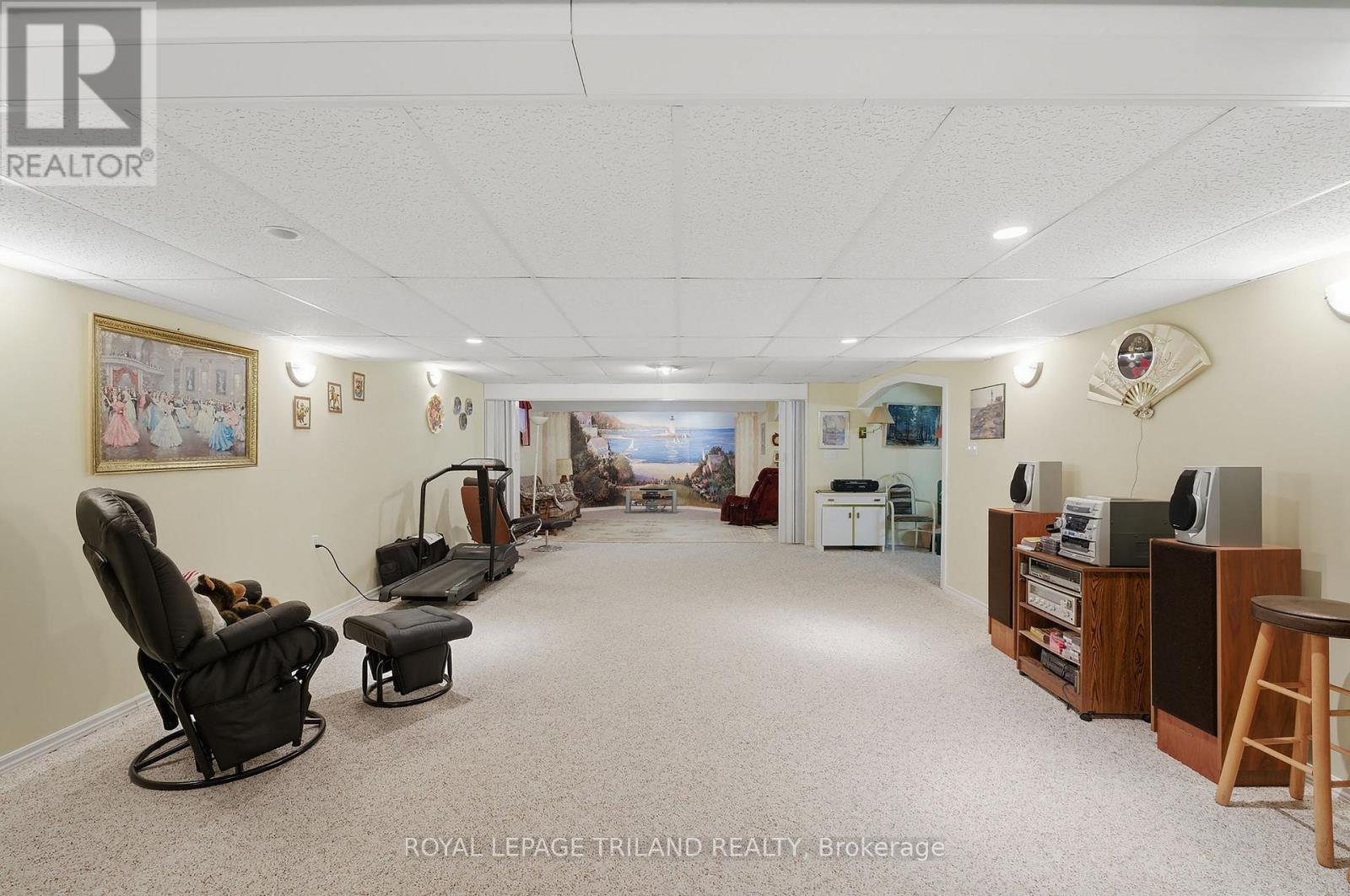 45 Ilderbrook Circle, Middlesex Centre, Ontario  N0M 2A0 - Photo 39 - X12802954