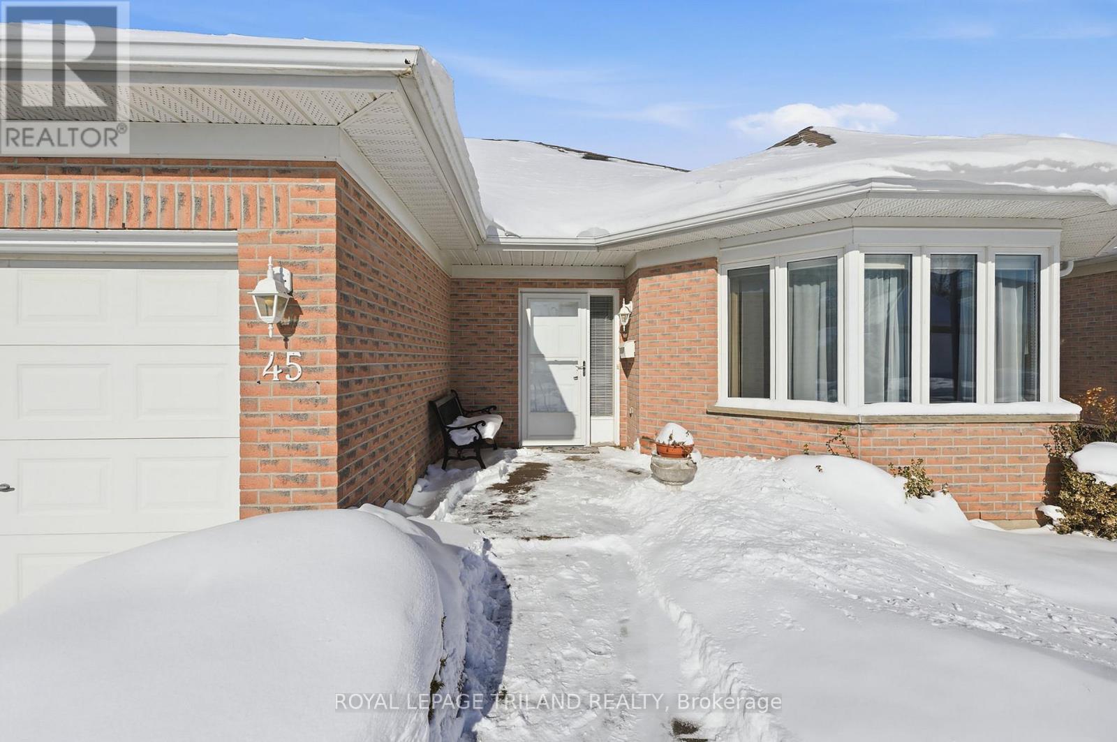 45 Ilderbrook Circle, Middlesex Centre, Ontario  N0M 2A0 - Photo 5 - X12802954