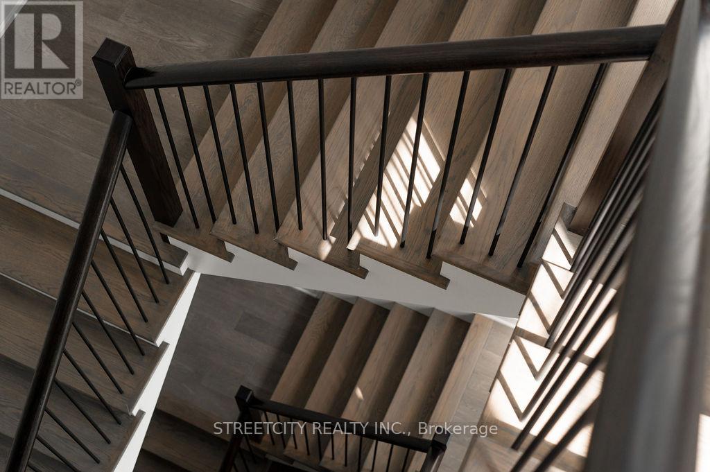 326 Manhattan Drive, London South, Ontario  N6K 4M7 - Photo 22 - X12802994