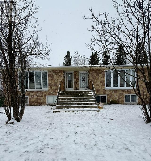 113 Cedar Cres, Longlac, Ontario  P0T 2A0 - Photo 3 - TB253502