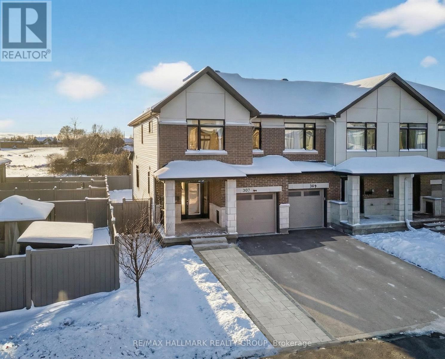 307 Ibanez Walk, Ottawa, Ontario  K1T 0V8 - Photo 1 - X12802788