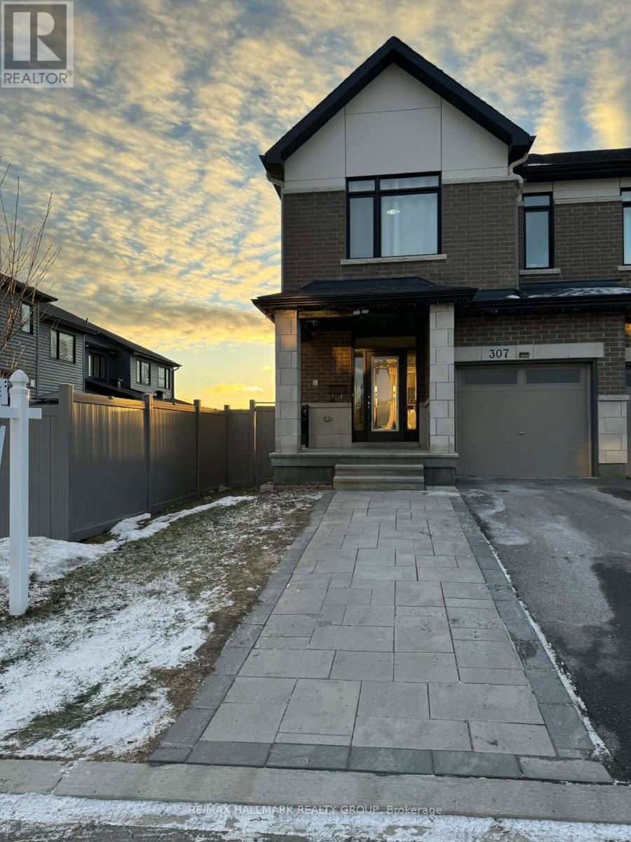 307 Ibanez Walk, Ottawa, Ontario  K1T 0V8 - Photo 2 - X12802788
