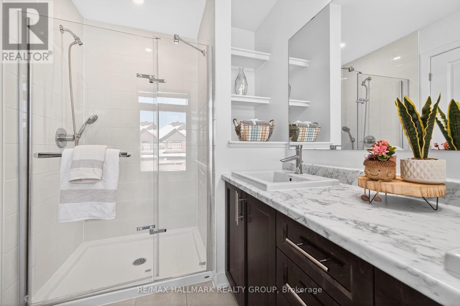 307 Ibanez Walk, Ottawa, Ontario  K1T 0V8 - Photo 27 - X12802788