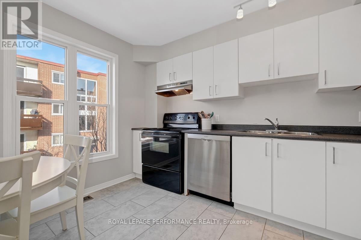 175 Arcola Private, Ottawa, Ontario  K1K 4W9 - Photo 20 - X12802830