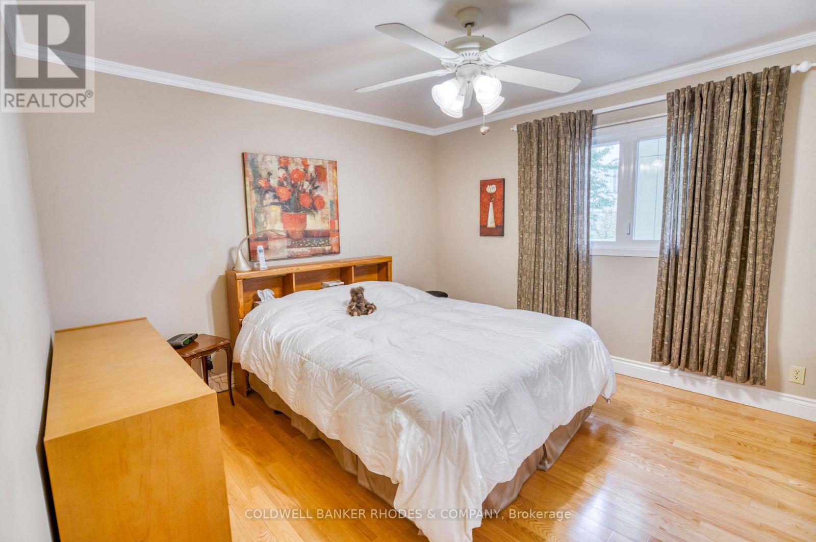 118 Robinson Avenue, Ottawa, Ontario  K1N 8P1 - Photo 10 - X12802864