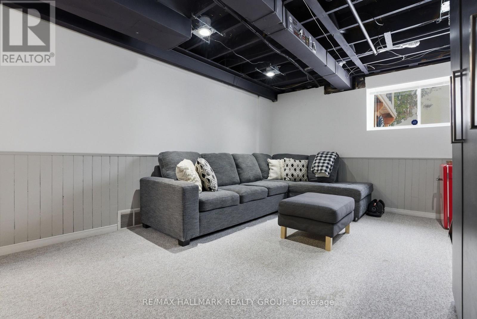 24 Binscarth Crescent, Ottawa, Ontario  K2L 1S1 - Photo 20 - X12802880