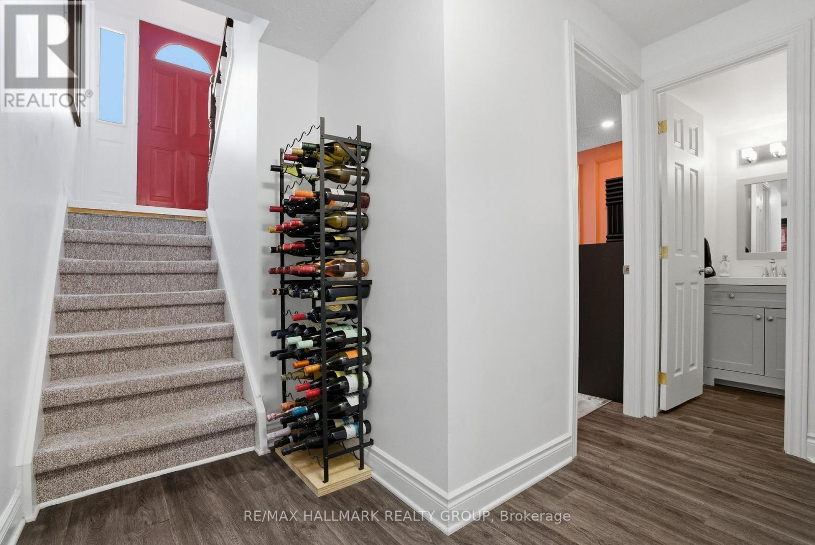 24 Binscarth Crescent, Ottawa, Ontario  K2L 1S1 - Photo 22 - X12802880