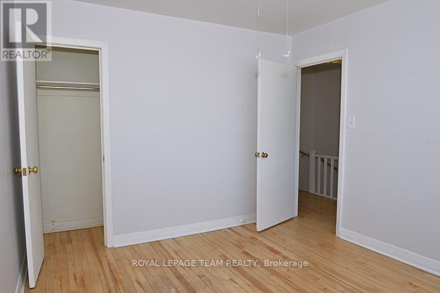 1305 Kingston Avenue, Ottawa, Ontario  K1Z 8K9 - Photo 17 - X12802884